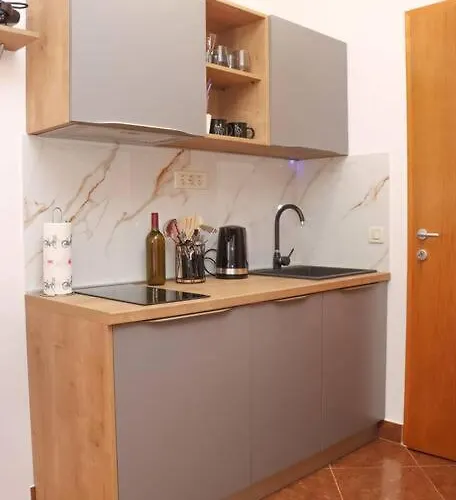 N&n In Appartement *